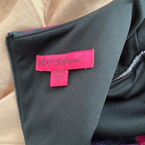 Betsey Johnson Hologram Floral Cap Sleeve Midi Dress - Picture 5 of 9